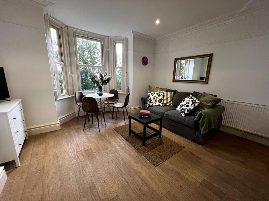 The Burley At Scalford House Lejlighed Melton Mowbray Eksteriør billede